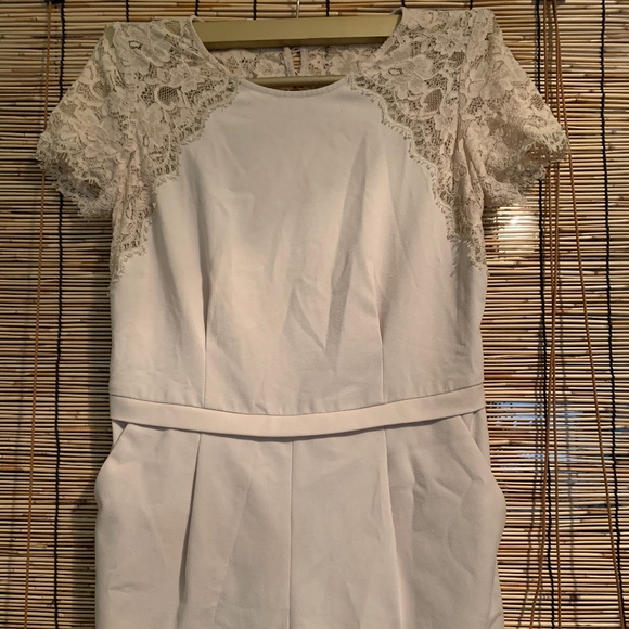 BCBG lace romper - Picture 4 of 7